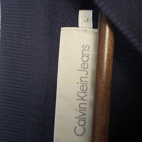 Calvin Klein sweatshirt - Picture 5 of 5